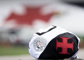 Clube da Série A anuncia jogador do Vasco