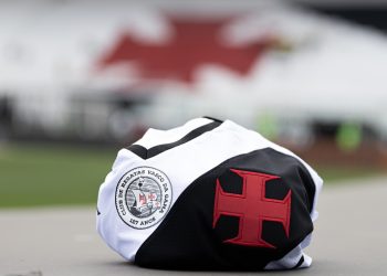 Árbitro polêmico apita Vasco x Botafogo na Copa do Brasil, confira