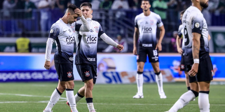 Sem grana, Corinthians ganha “presente” do Vasco com venda milionária