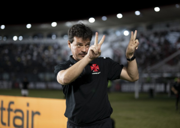 Fernando Diniz, técnico do Vasco
