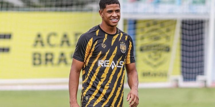 Barros poderá jogar a Copa do Brasil pelo Vasco? Saiba a verdade