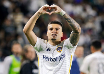 Gabriel Pec, ex-Vasco, joga hoje no Los Angeles Galaxy.