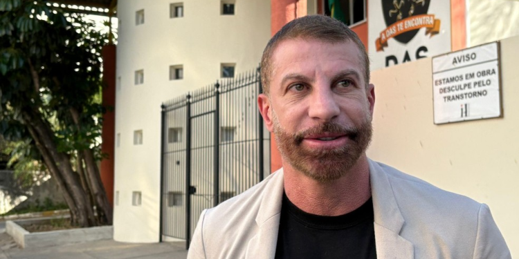 Pedrinho presta depoimento após denúncias de plano de sequestro e reforça segurança