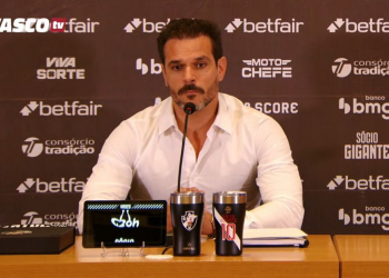 Especulado no Vasco, lateral acerta com o Sport