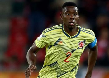 Carlos Cuesta: Jornalista divulga valor real de transferência e surpreende torcida