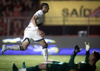 Vasco divulga relacionados para clássico decisivo contra o Botafogo pela Copa do Brasil