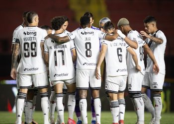 Reforços do Vasco vão jogar no clássico contra o Botafogo? Entenda