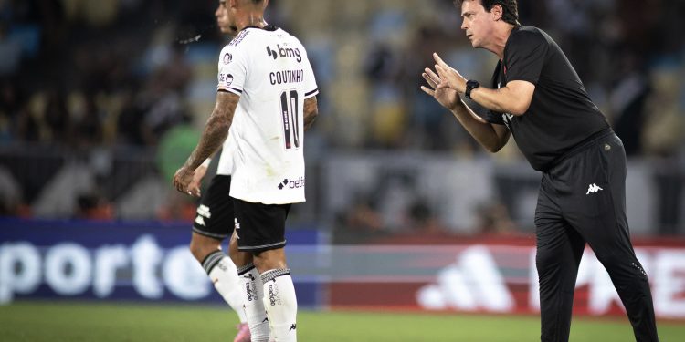 Vasco terá sequência complicada no Brasileirão