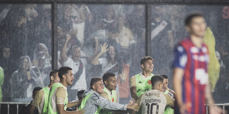 O Vasco voltou a mostrar que a bola parada é uma de suas principais armas no Campeonato Brasileiro.