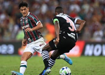 Fluminense e Vasco firmam acordo para disputar clássicos no Maracanã em 2025 e 2026