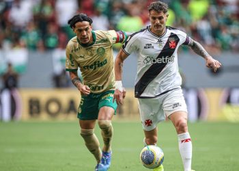Vegetti busca fim de jejum e tenta marcar contra o Palmeiras pela primeira vez com a camisa do Vasco