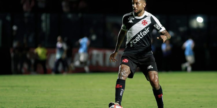 Vasco: Jair inicia preparação para nova cirurgia após grave lesão no joelho