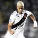 Vasco recusa oferta de 2 milhões de euros do Metalist-UCR por Cauan Barros
