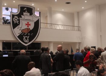 Credores detonam proposta do Vasco e SAF: pagamento pode demorar quase duas décadas