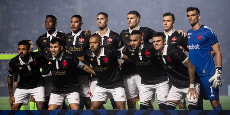 Destaque do Vasco em 2023 tenta dar a volta por cima