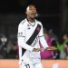 Vasco recebe proposta milionária por Rayan, veja resposta