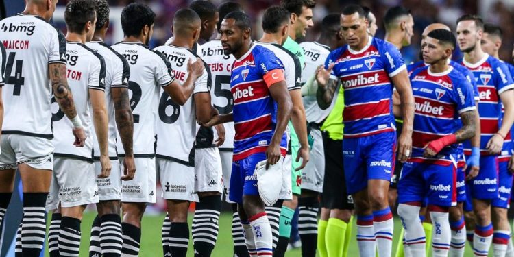 Com novidades, confira a provável escalação do Vasco contra o Fortaleza