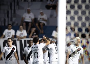 Vasco derruba mais um técnico no Brasileirão