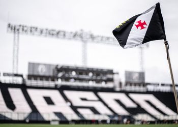 Crefisa negocia naming rights de São Januário, entenda