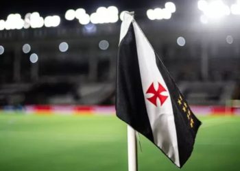 Ex-Vasco disputa repescagem com seleção por vaga na Copa de 2026