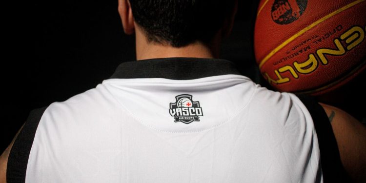 Vasco estreia com derrota para o Ferro Carril na Liga Sul-Americana: 73 a 40