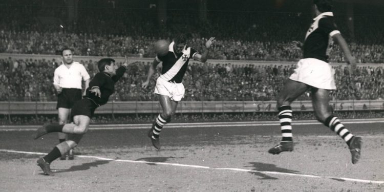 Você sabia? Esses craques nordestinos fizeram história com a camisa do Vasco