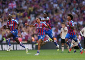 O Vasco da Gama segue ativo no planejamento para a temporada de 2026 e já começou a mapear o mercado em busca de reforços de peso.