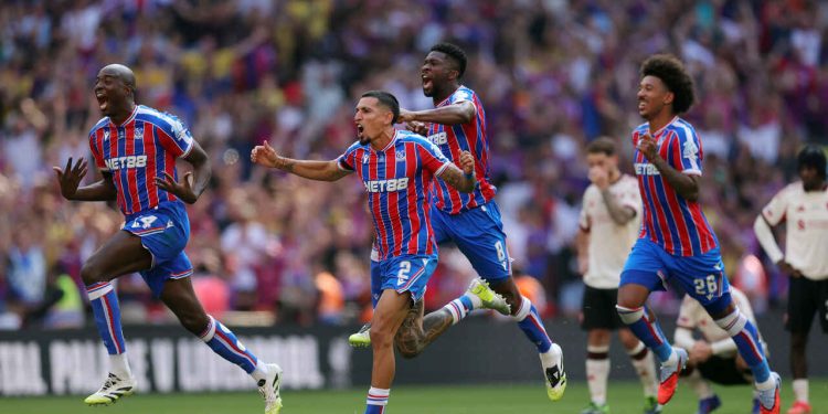 O Vasco da Gama segue ativo no planejamento para a temporada de 2026 e já começou a mapear o mercado em busca de reforços de peso.