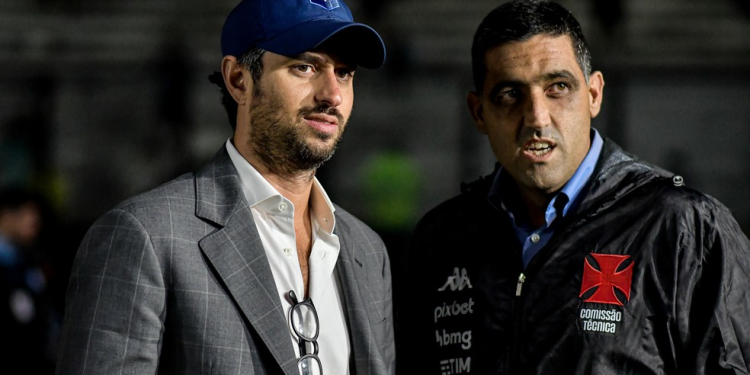 Josh Wander e Luiz Mello que estavam à frente do Vasco em 2023