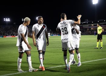 Confira o que é necessário para evitar queda do Vasco