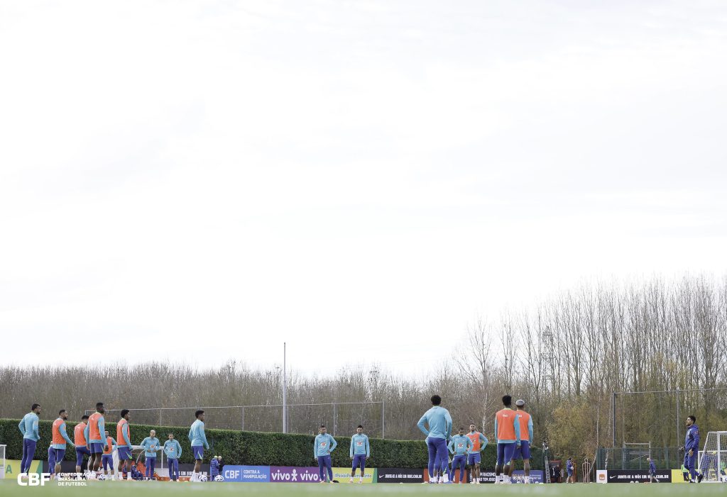 Decisão de Ancelotti pode favorecer o Vasco