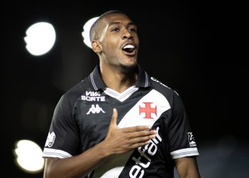 Rayan ignora assédio europeu: “Sou sempre o último a saber”