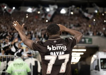 Segundo informação exclusiva do perfil Atenção, Vascaínos, o Vasco deve oficializar já na próxima semana a renovação de contrato de Rayan.