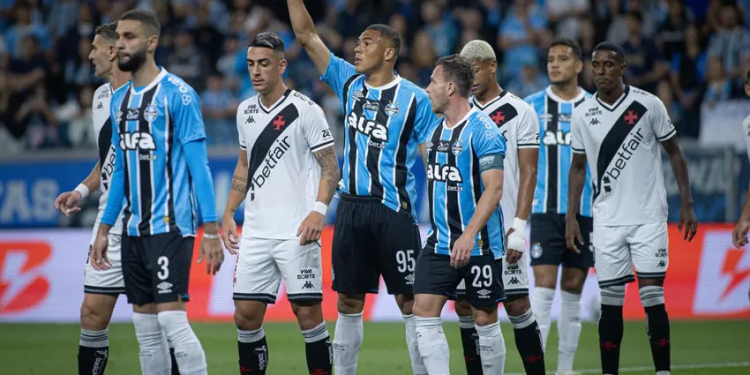 Grêmio domina e derrota o Vasco que chega a quarta derrota seguida