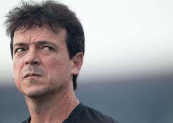 Diniz fica a um passo de igualar sua pior sequência desde 2018