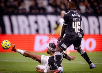 Confronto entre Corinthians e Vasco pela Copa do Brasil eleva audiência da TV aberta em 44%