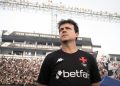 Joia do Vasco entra no radar da Seleção e clube faz esforço para segurá-lo