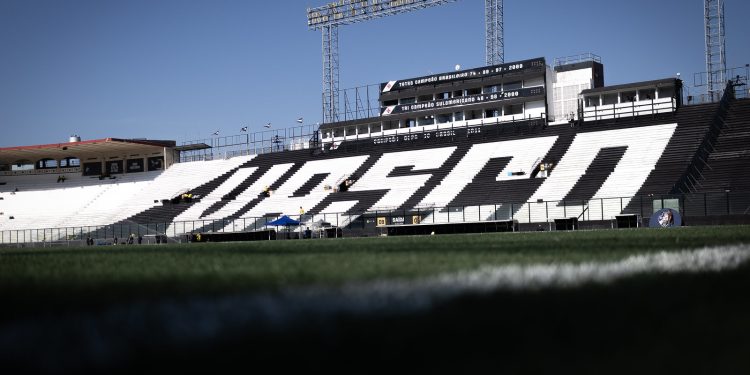 Rafael Paiva diz “não” ao Volta Redonda e relembra passagem “mágica” pelo Vasco