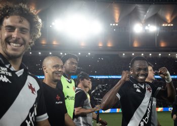Contratado no meio da temporada, Andrés Gómez rapidamente se firmou como uma das principais armas ofensivas do Vasco da Gama.