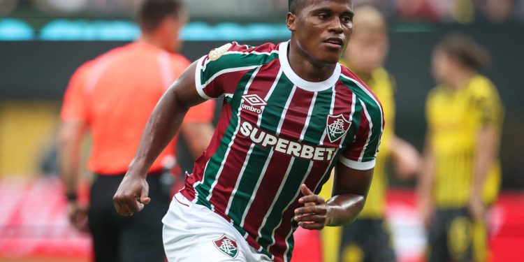 Arias responde sobre o interesse do Vasco