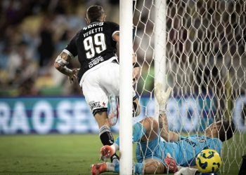 Vegetti, artilheiro do Vasco