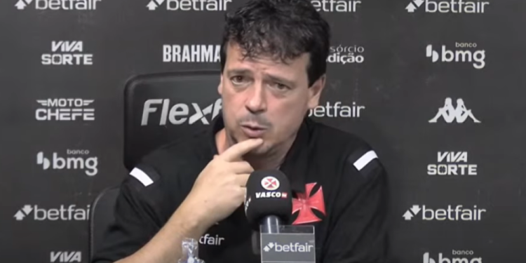 Vasco: Diniz após nova derrota em São Januário: "O time jogou bem, mas não foi o suficiente"