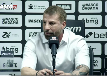 Vasco oferece US$ 1,5 milhão por jogador, mas forma de pagamento trava avanço do negócio