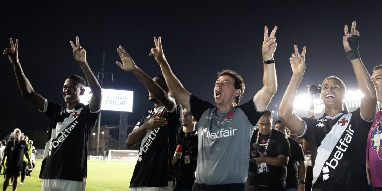 Definição nos bastidores pode impactar planejamento do Vasco para a temporada