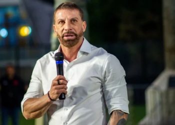 Vasco: Pedrinho nega negociação por Vegetti e esclarece bastidores da situação