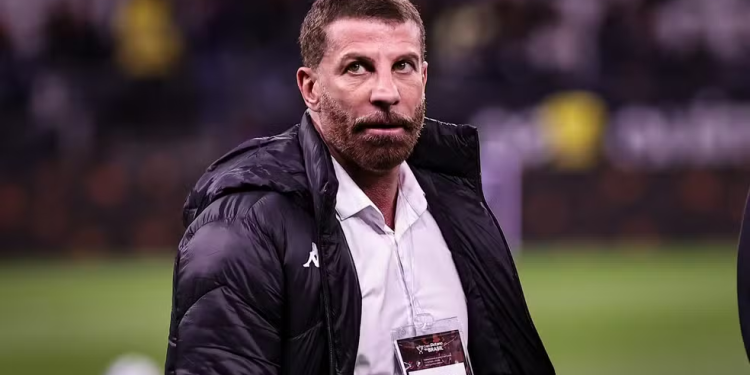 Vasco não descarta saída de atacante e segue ouvindo propostas