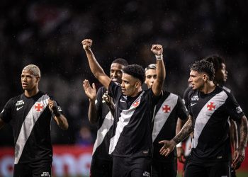 Vasco x Volta Redonda: data, horário, local e onde assistir às quartas do Carioca