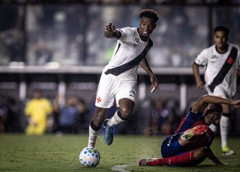 Volante tem lesão detectada e desfalca o Vasco no clássico