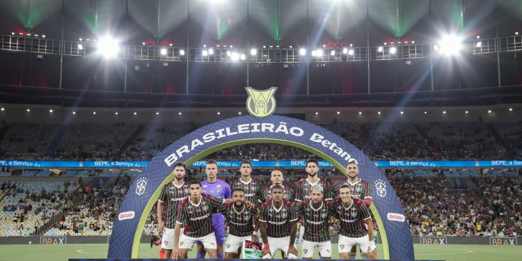 Vasco pode enfrentar Fluminense com três desfalques importantes