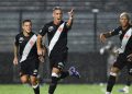 Puma Rodríguez lamenta empate do Vasco e contesta falta no gol da Chapecoense